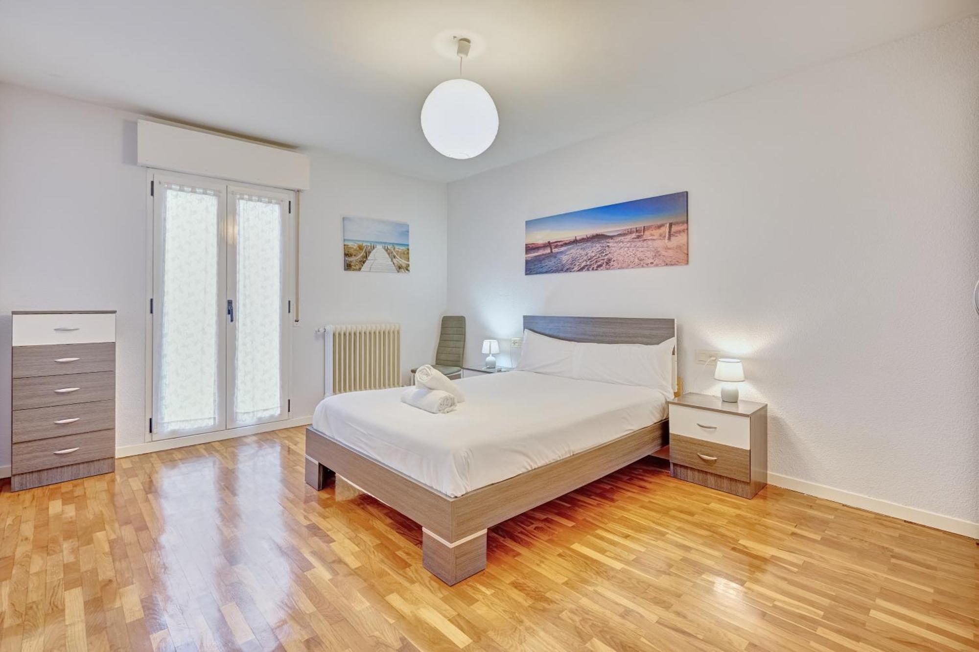 Jarauta 50 By Clabao Apartman Pamplona Kültér fotó