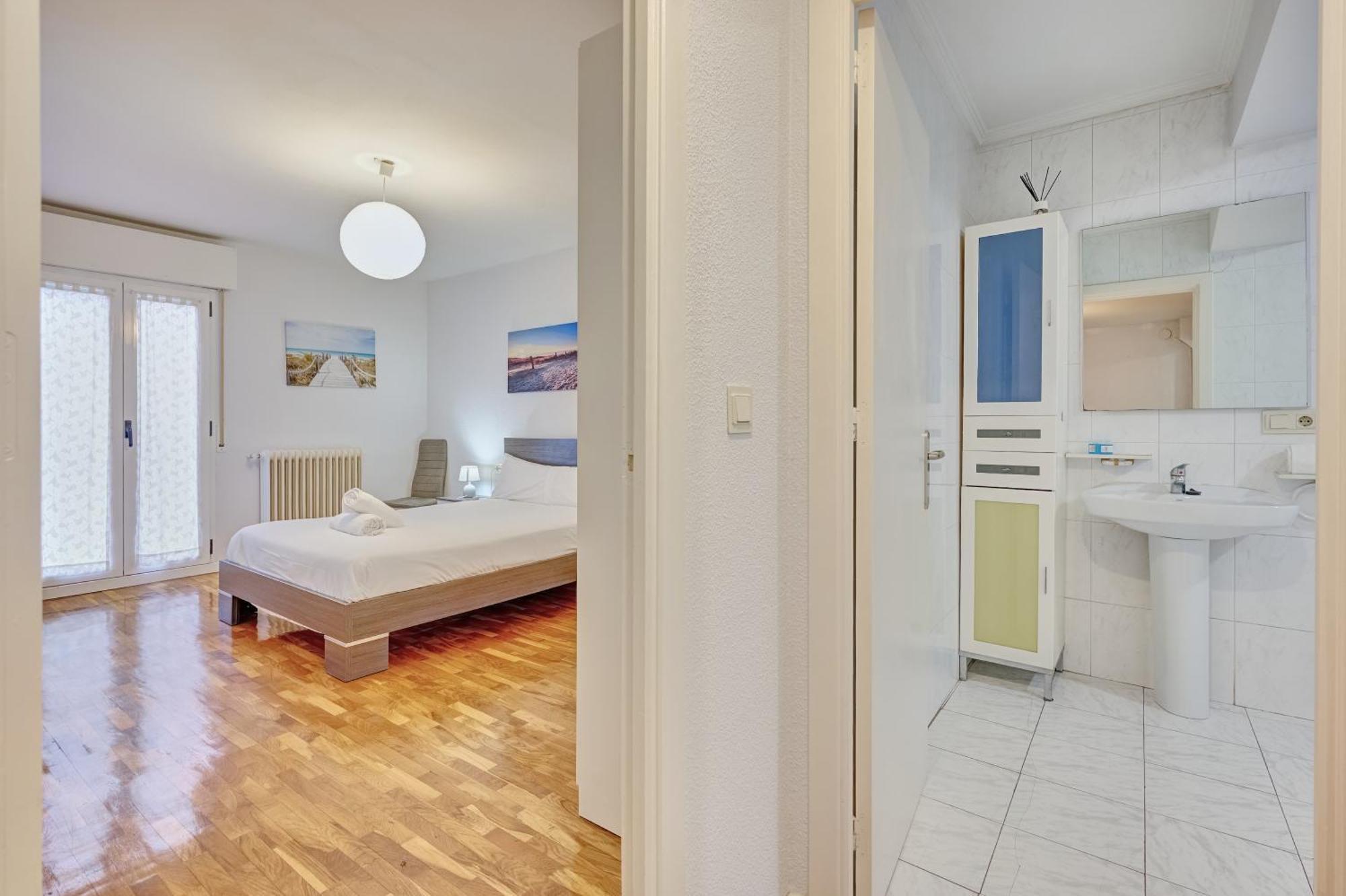 Jarauta 50 By Clabao Apartman Pamplona Kültér fotó